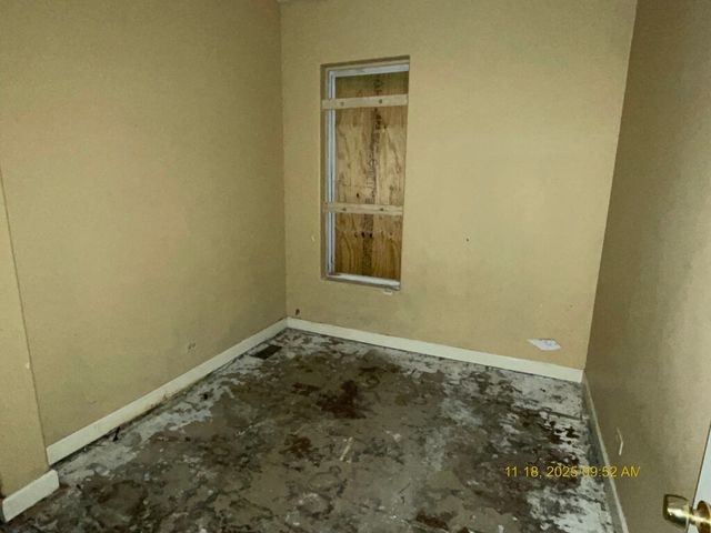 7356 S Champlain Avenue, Chicago, IL 60619