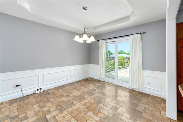 1732 SE Silkwood Court, Lee's Summit, MO 64063