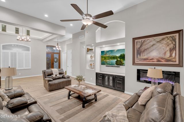 12289 Freshwater Drive, El Paso, TX 79928