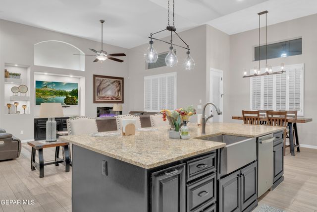 12289 Freshwater Drive, El Paso, TX 79928