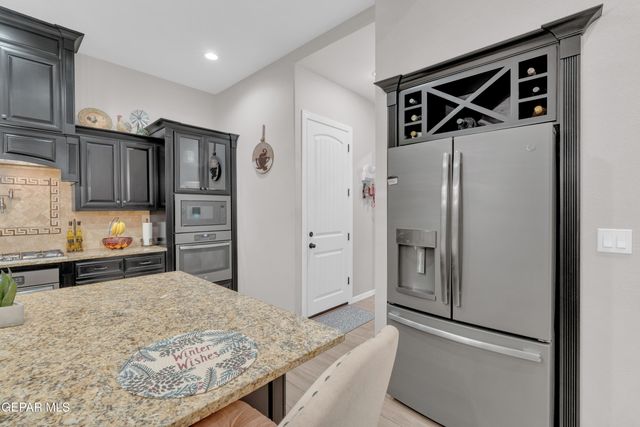 12289 Freshwater Drive, El Paso, TX 79928