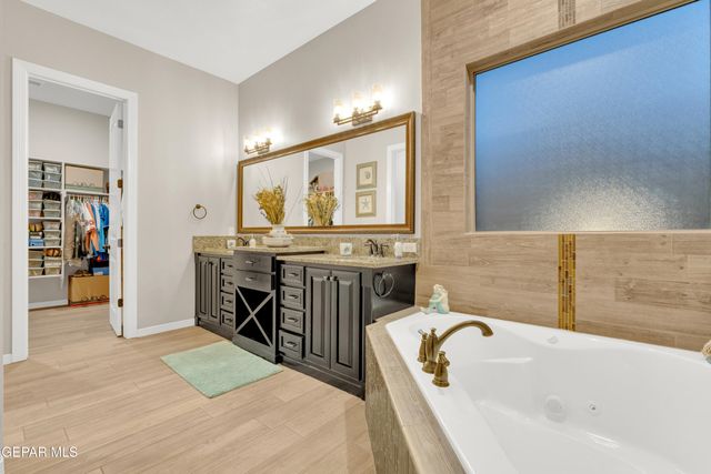 12289 Freshwater Drive, El Paso, TX 79928