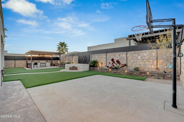 12289 Freshwater Drive, El Paso, TX 79928