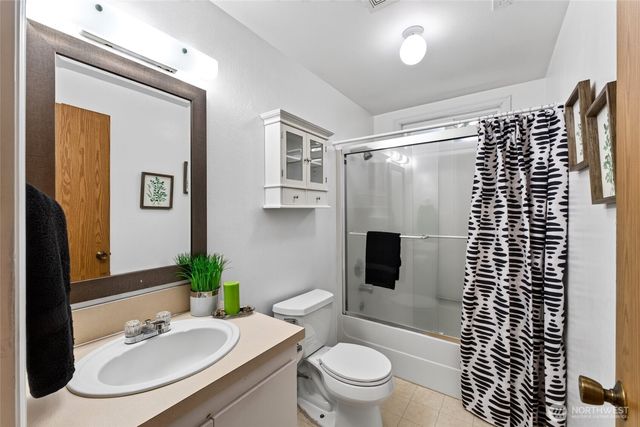 3045 Chelsea Court NW, Olympia, WA 98502