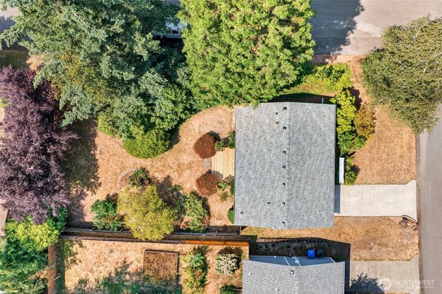 3045 Chelsea Court NW, Olympia, WA 98502