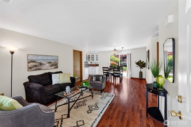 3045 Chelsea Court NW, Olympia, WA 98502