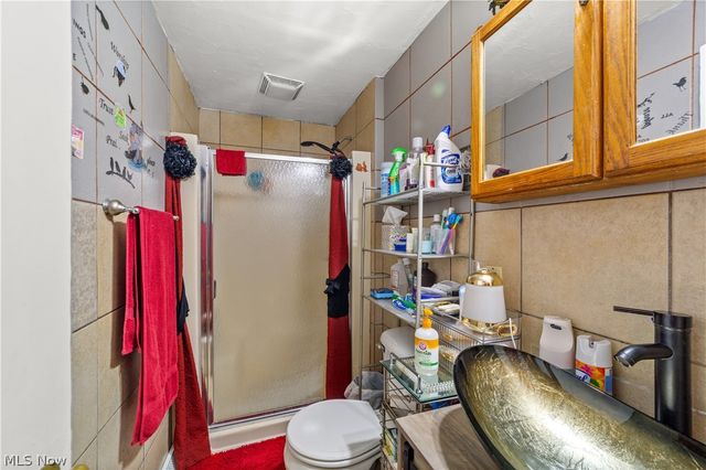 1316 Wexford Avenue, Parma, OH 44134