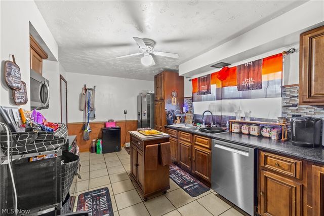 1316 Wexford Avenue, Parma, OH 44134