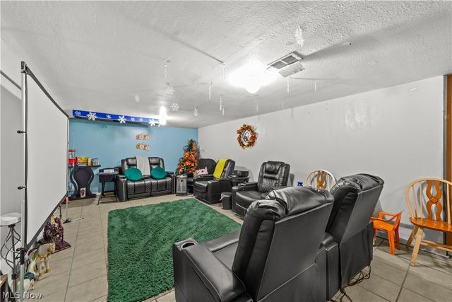 1316 Wexford Avenue, Parma, OH 44134