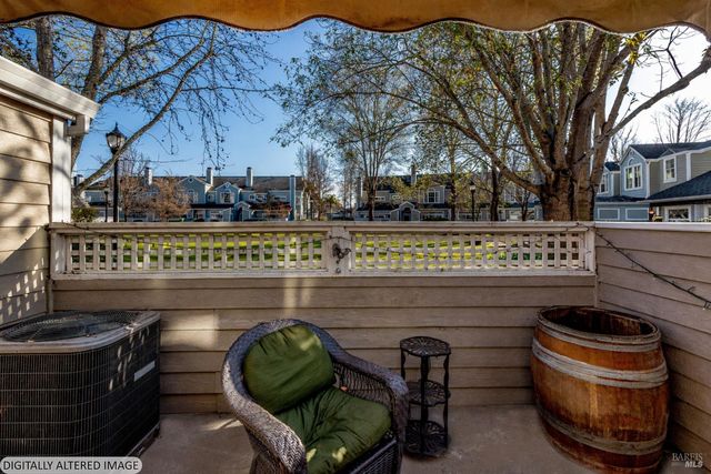 590 Laurel Grove Cir, Santa Rosa, CA 95407