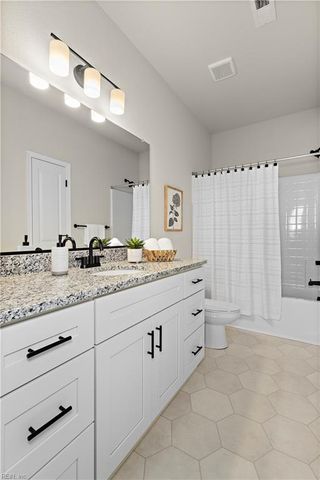 206 Halifax CT, Shiloh, NC 27974