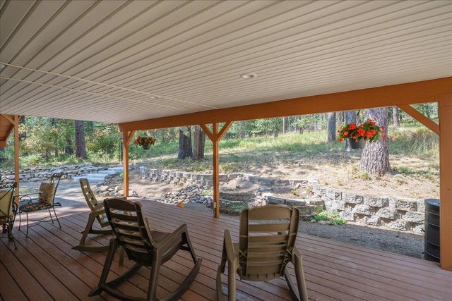 22817 E MORRIS Rd, Newman Lake, WA 99025