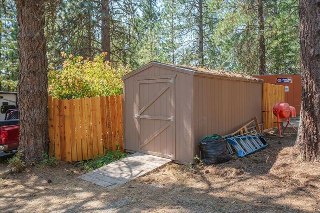 22817 E MORRIS Rd, Newman Lake, WA 99025