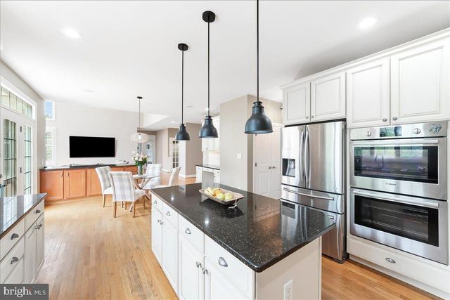 134 PORTMARNOCK DR, Avondale, PA 19311