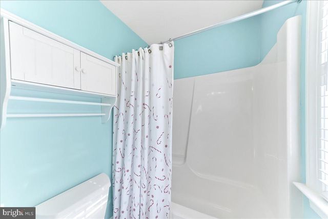 134 PORTMARNOCK DR, Avondale, PA 19311