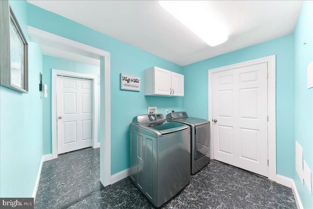 134 PORTMARNOCK DR, Avondale, PA 19311