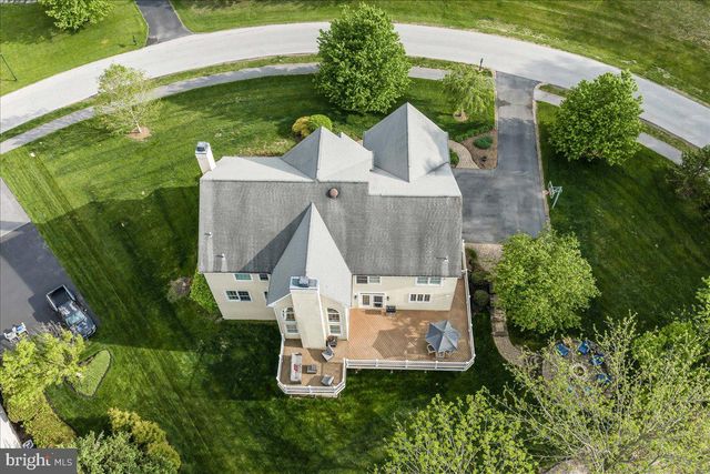 134 PORTMARNOCK DR, Avondale, PA 19311