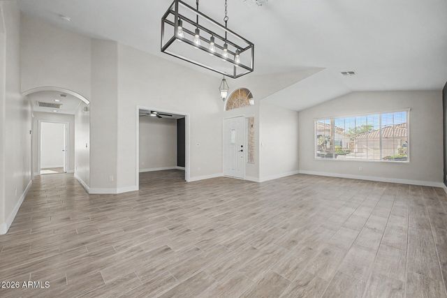 723 W DOUGLAS Avenue, Gilbert, AZ 85233