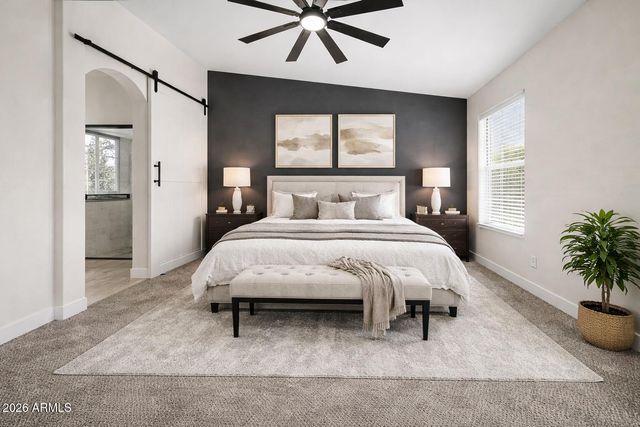 723 W DOUGLAS Avenue, Gilbert, AZ 85233