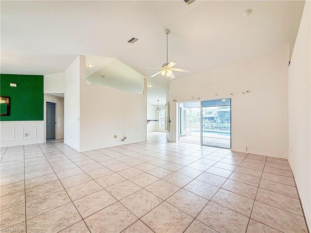 4116 SW 1st PL, Cape Coral, FL 33914