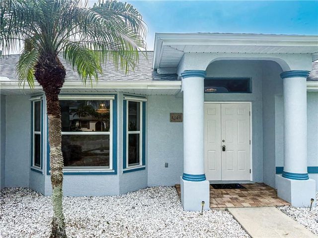 4116 SW 1st PL, Cape Coral, FL 33914