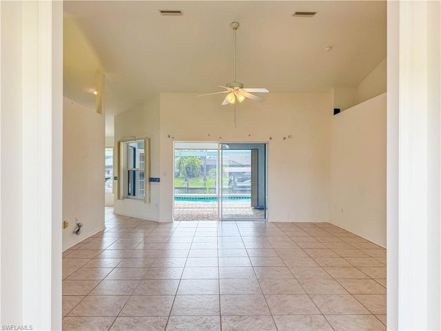 4116 SW 1st PL, Cape Coral, FL 33914