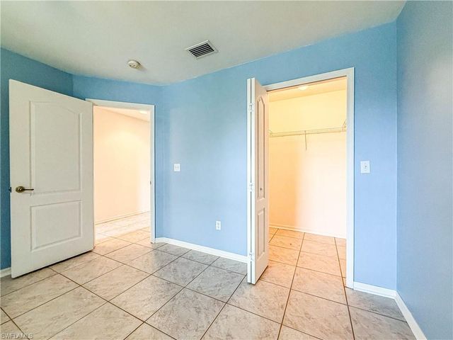 4116 SW 1st PL, Cape Coral, FL 33914