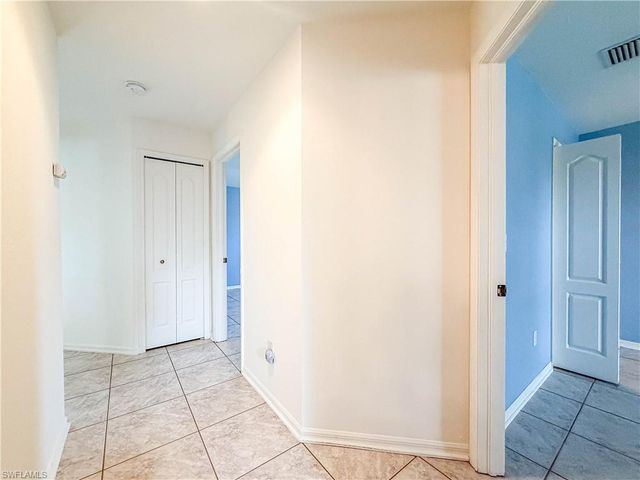 4116 SW 1st PL, Cape Coral, FL 33914