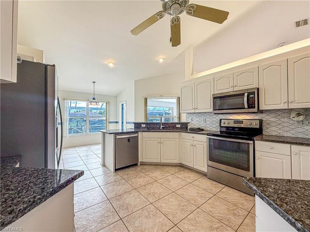 4116 SW 1st PL, Cape Coral, FL 33914