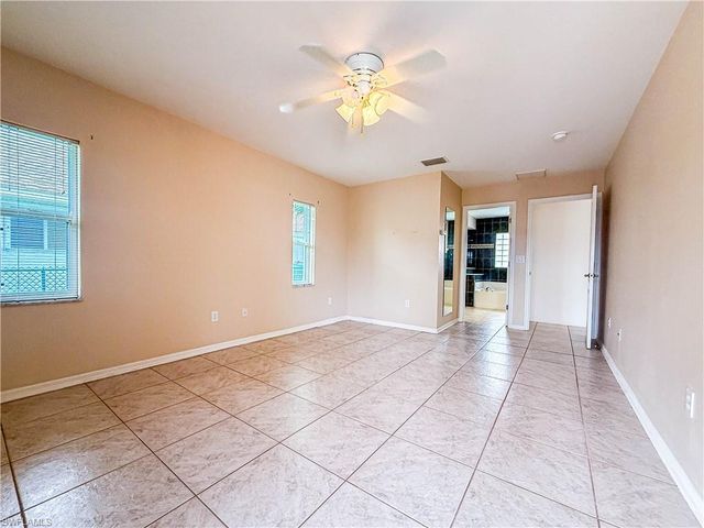 4116 SW 1st PL, Cape Coral, FL 33914