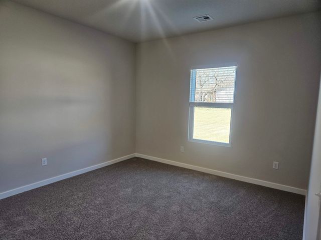 1017 N Forestview St, Wichita, KS 67235