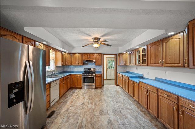 1315 Cale Street, Parkersburg, WV 26101
