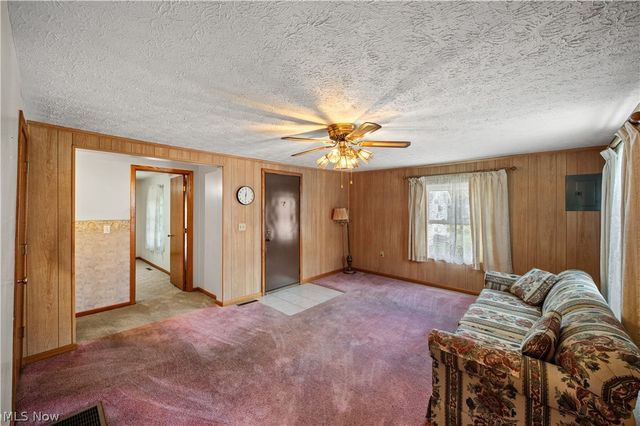 1315 Cale Street, Parkersburg, WV 26101