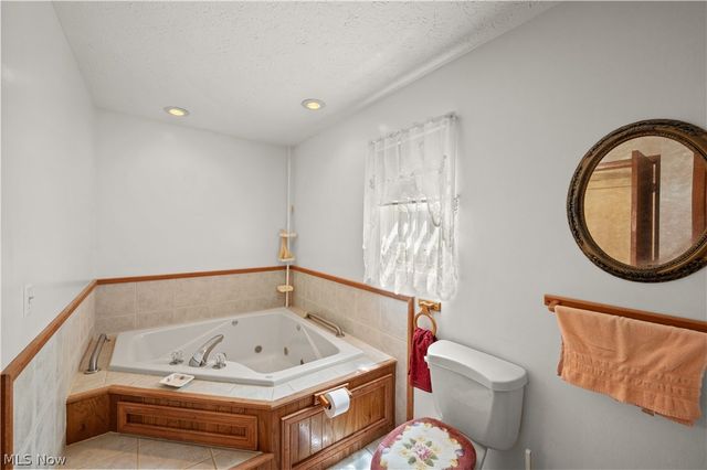 1315 Cale Street, Parkersburg, WV 26101