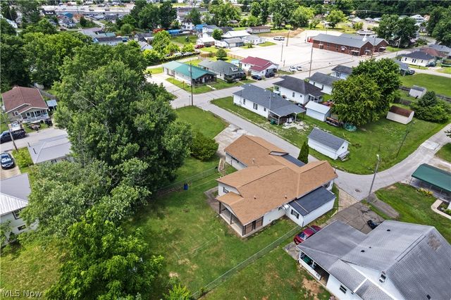 1315 Cale Street, Parkersburg, WV 26101