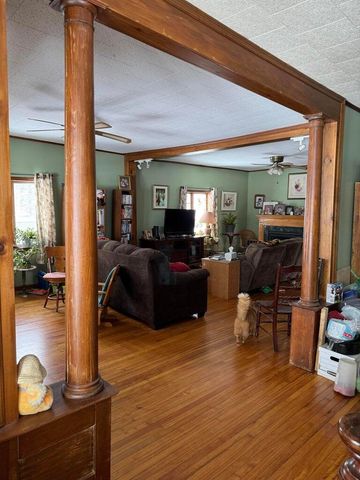 9 Franklin Street Street, Chateaugay, NY 12920