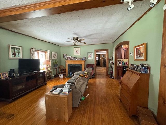 9 Franklin Street Street, Chateaugay, NY 12920