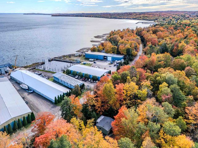 10835 N Shore Drive, Leelanau Twp, MI 49670
