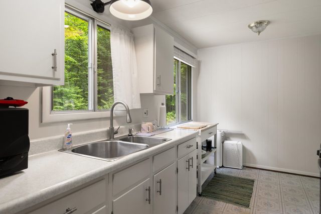 10835 N Shore Drive, Leelanau Twp, MI 49670