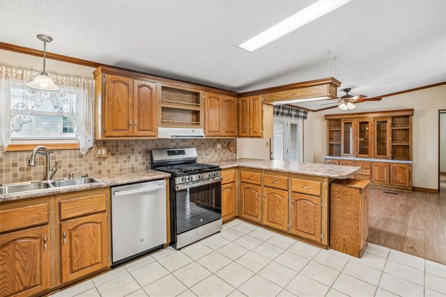 324 S Adair Street, Stuart, IA 50250