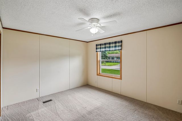 324 S Adair Street, Stuart, IA 50250