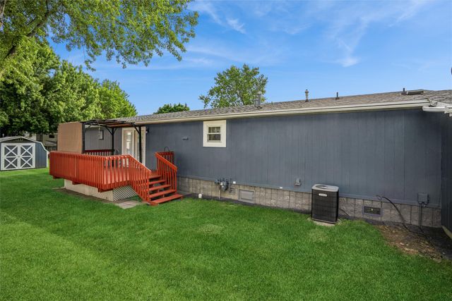 324 S Adair Street, Stuart, IA 50250