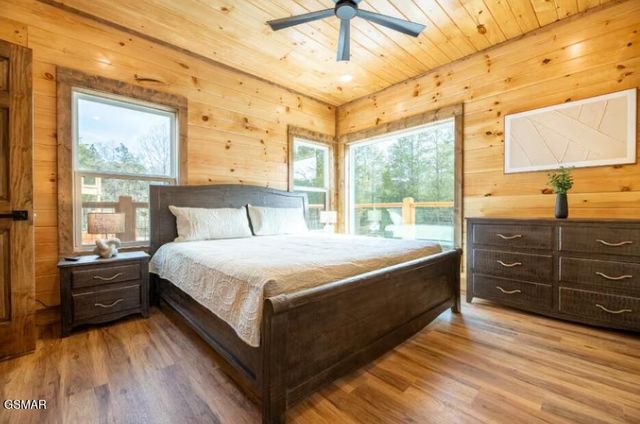 717 Bullwinkle Way, Sevierville, TN 37862