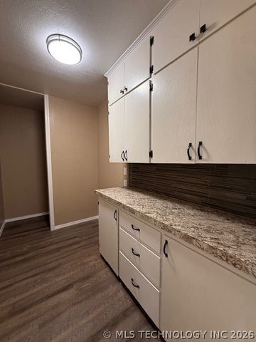 308 E South, Mcalester, OK 74501