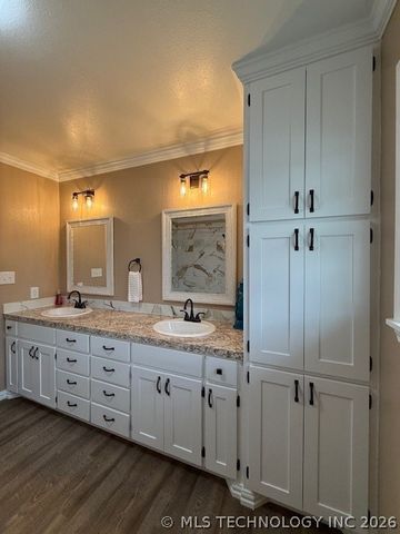 308 E South, Mcalester, OK 74501