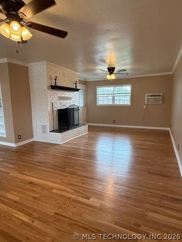 308 E South, Mcalester, OK 74501