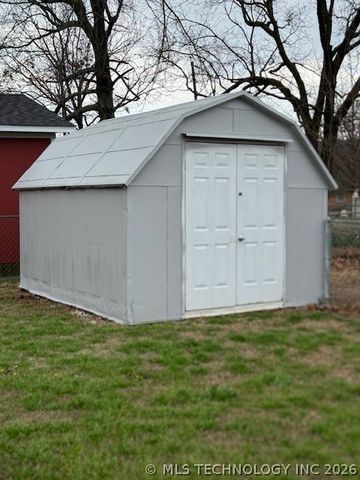 308 E South, Mcalester, OK 74501