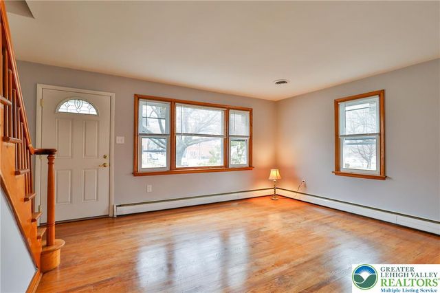 336 East Market Street, Bethlehem City, PA 18018