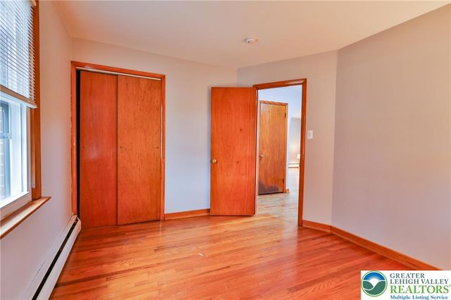 336 East Market Street, Bethlehem City, PA 18018