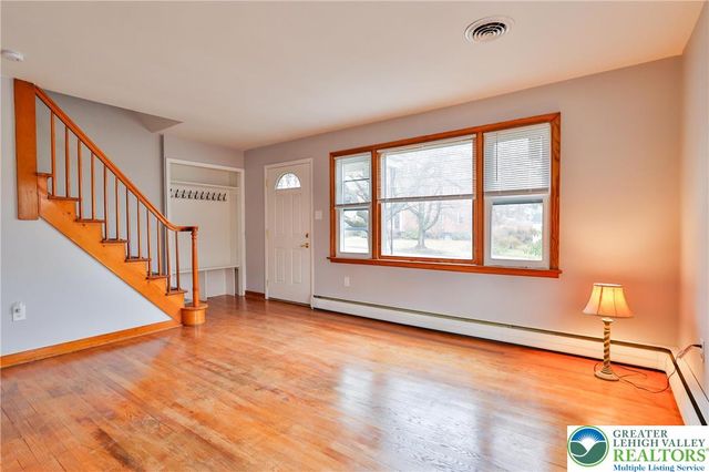 336 East Market Street, Bethlehem City, PA 18018